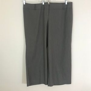 Torrid Straight Leg Gray and Purple Work Pants 26